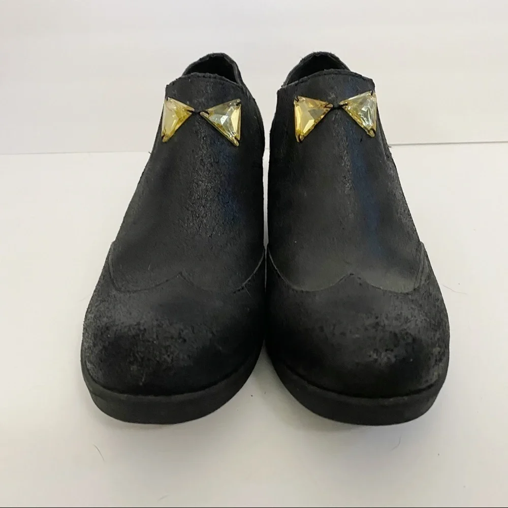Korks Black Leather Embellished Wingtip Booties